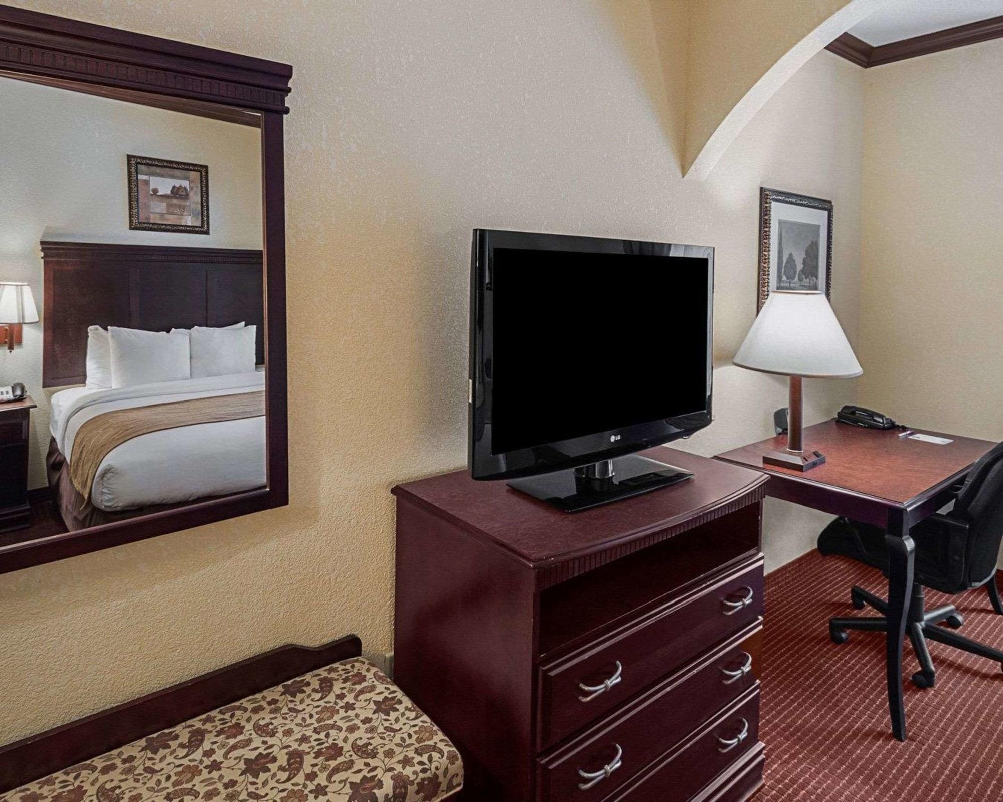 คอมฟอร์ต สวีท Hotel ลัฟคิน ภายนอก รูปภาพ